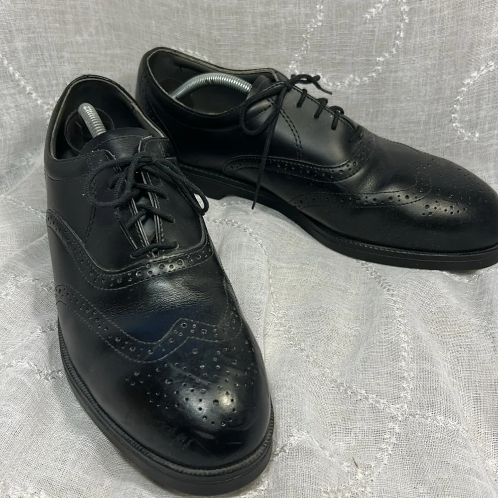 Red Wing almost new oxford leather shoes